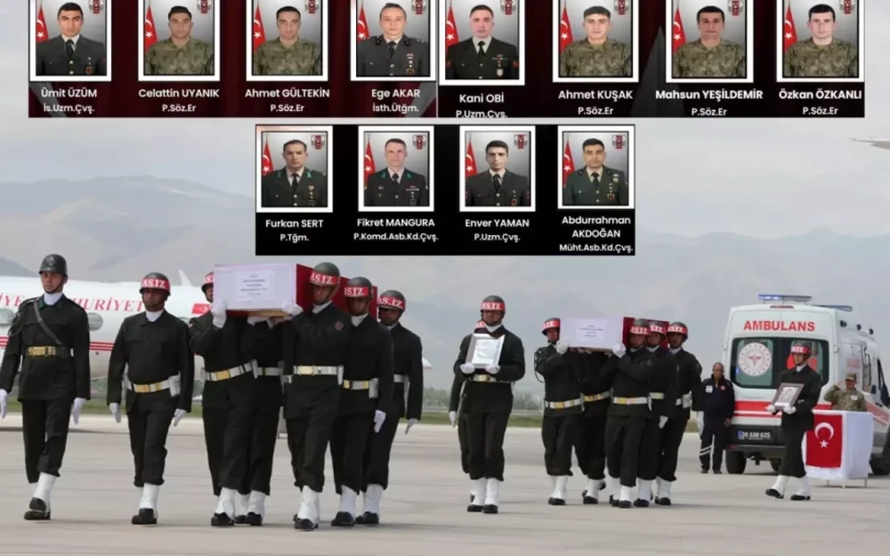 Türk hərbçilər 2 dəqiqə arayla şəhid olublar - Təfərrüat (FOTOLAR)